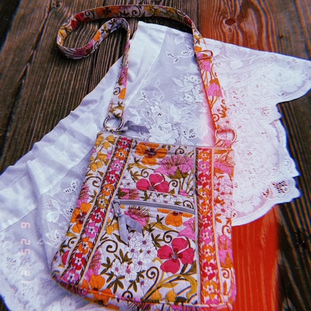 Vera Bradley crossbody small purse